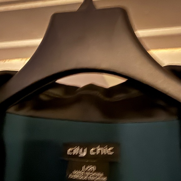 City Chic Teal Pantsuit with Wide-Leg Elegance - Picture 3 of 9